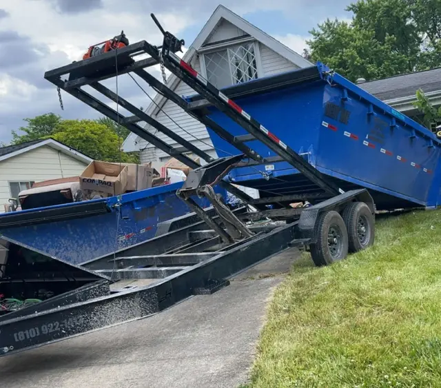 Before/after room cleanout service