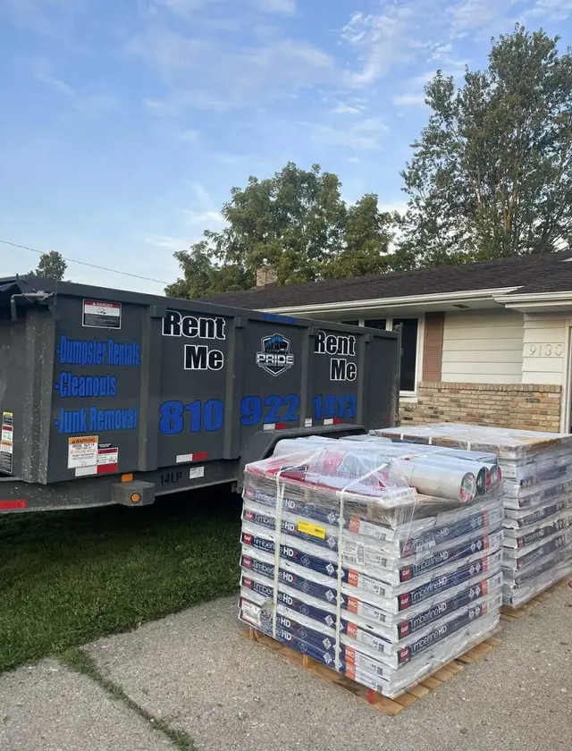 Contractor roofing shingles — Pride customer